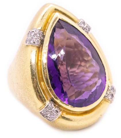 Retro 1970 Over Sized Cocktail Ring In 18Kt Yellow Gold With 31.77 Cts In Diamonds And Amethyst