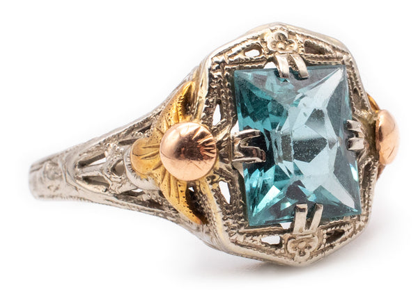 ART DECO 1930 RING IN 14 KARATS OF THREE GOLD COLORS WITH 3 Cts OF BLUE SPINEL