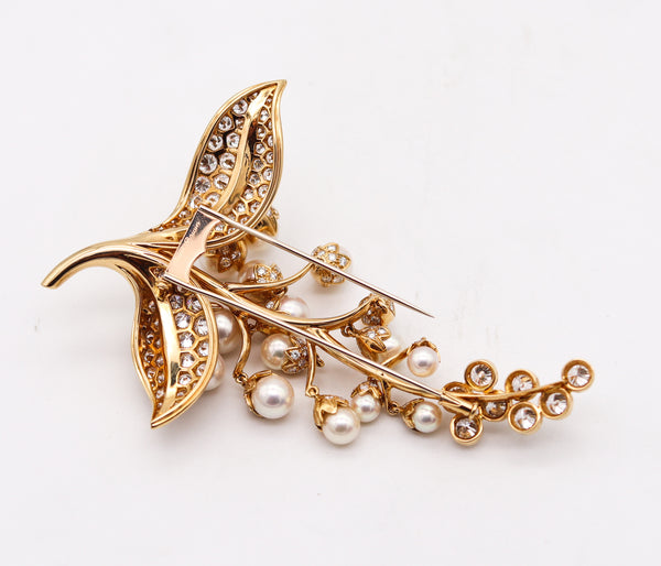 Rene Boivin Paris Gem Set Brooch In 18Kt Gold With 14.09 Ctw In Diamonds And Pearls