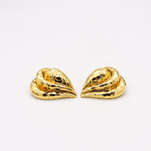 Henry Dunay New York Large Clip Earrings In Solid Faceted 18kt Yellow Gold