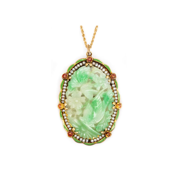 *Art Deco 1930 pendant brooch in 14 kt gold with enamel, carved jade and seeds pearls