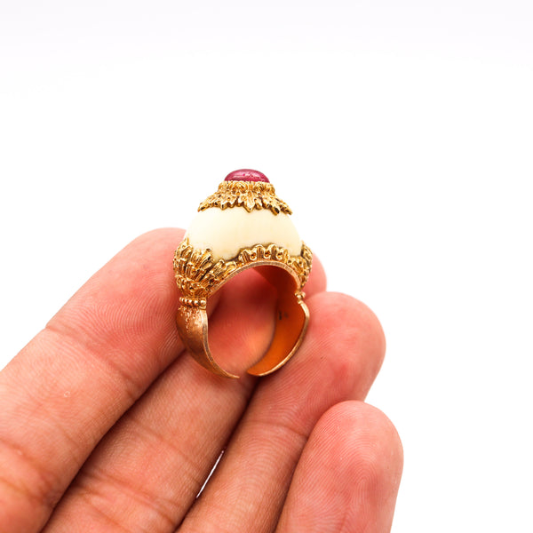 *Buccellati 1970 Milano Cocktail Ring in 18 Kt Yellow Gold With 1.81 Cts Burmese Ruby