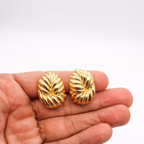 David Webb Great Textured Clip-On Earrings In Textured Solid 18Kt Yellow Gold