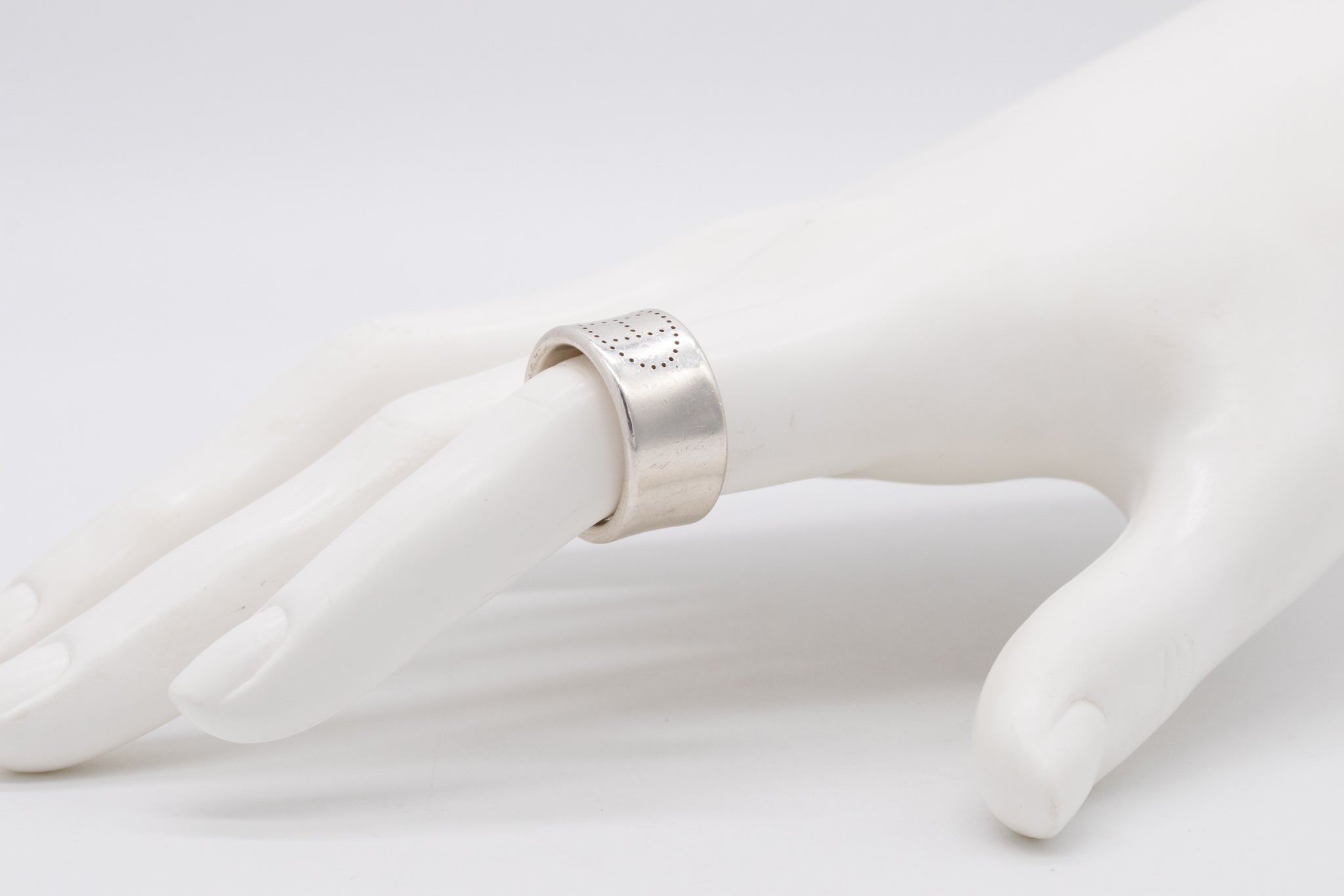 希少 Hermès / Eclipse Ruban GM ring size59 希少 Hermès / Eclipse Ruban GM ring size59 希少 Hermès / Eclipse