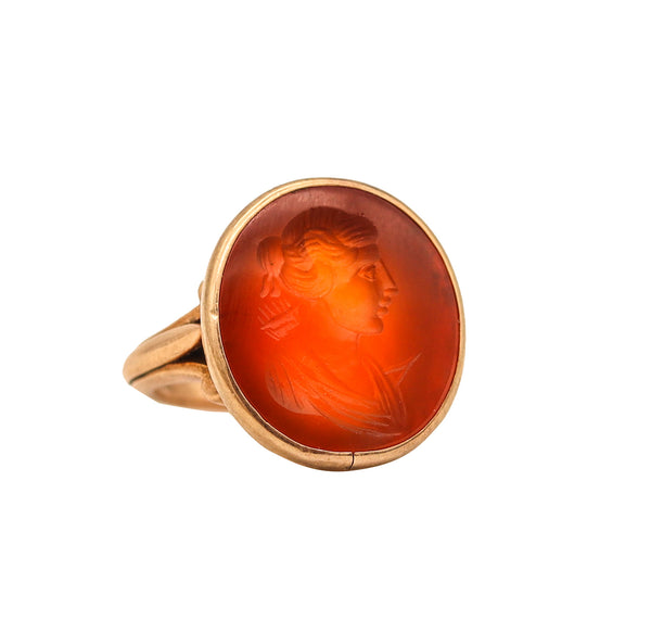 Victorian 1890 Signet Intaglio Ring In 18Kt Yellow Gold With Carved Carnelian