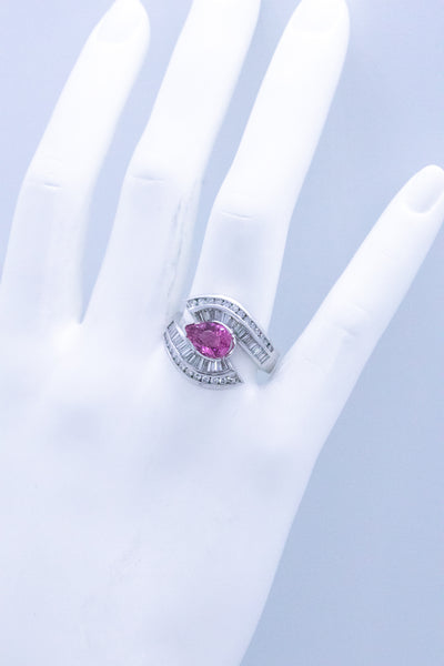 MODERN 18 KT BY PASS RING WITH 4.33 Cts OF DIAMONDS & PINK SAPPHIRE