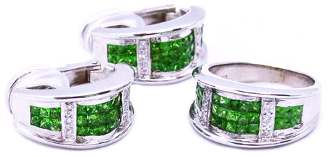 EARRINGS & RING 18 KT SET WITH 4.41 Cts OF TSAVORITE GARNET AND DIAMONDS