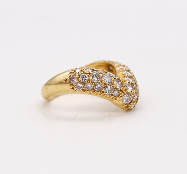 (S)Van Cleef And Arpels 1976 Paris V Ring In 18Kt Yellow Gold With 1.06 Cts In Pave Diamonds