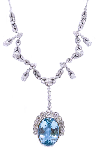 ART DECO PLATINUM NECKLACE WITH 28.45 Cts OF DIAMOND & OVAL AQUAMARINE