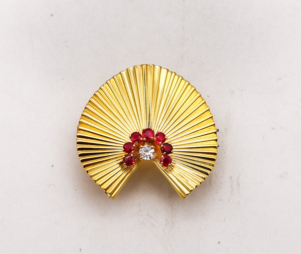George Schuler 1950 Earrings And Brooch Set In 18Kt Gold With 1.47 Cts In Diamonds And Rubies.