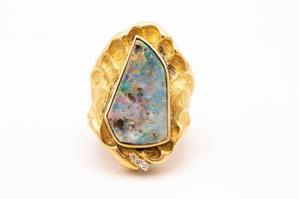 *German modernist 1970 cocktail ring in 18 kt gold with 15.05 Ctw opal & diamonds