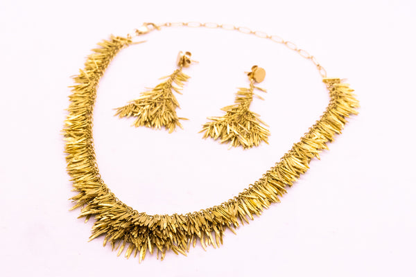 H. STERN RARE 18 KT BRUSHED FEATHERS GOLD SUITE OF NECKLACE & EARRINGS