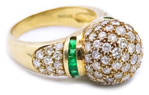 MODERN 18 KT RING WITH 2.71 Cts OF DIAMONDS & EMERALDS