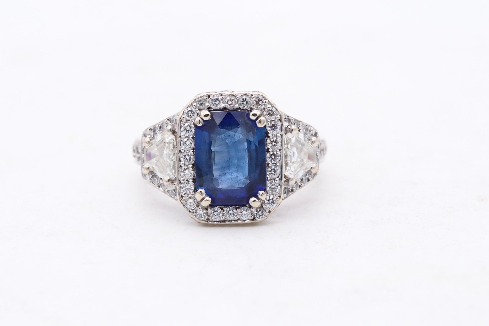 Barmakian Brothers Ring In 18Kt White Gold With 4.47 Ctw In Calf Cut Diamonds And Sapphires