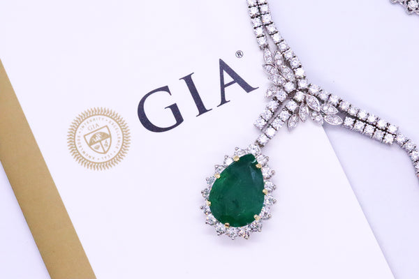 GIA CERTIFIED RARE 21.78 CARATS EMERALD 18 KT GOLD NECKLACE WITH 18.29 Ctw DIAMONDS