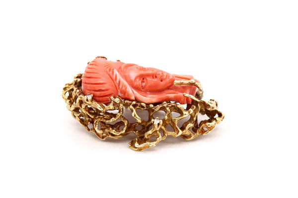 Italy 1960 Mid Century Pendant In 18Kt Gold With Diamonds And Carved Coral
