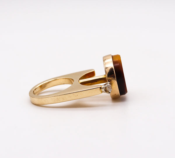 -Geometric Retro Modernist 1970 Sculptural Ring In 14Kt Gold With Tiger Quartz Diamond