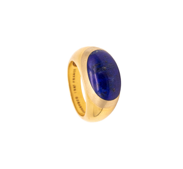 *Tiffany & Co. 1970 France Chevalier ring in 18 kt two tones gold with 6.83 cts lapis lazuli