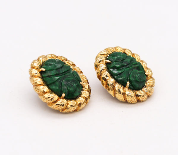 MODERNIST 1970 Clip-on Earrings In 18Kt Gold with 24.30 Ctw Maw Sit Sit Jade