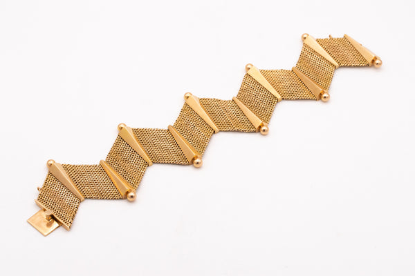 Modernist 1970 European Geometric Retro Zig Zag Bracelet In Solid 18Kt Yellow Gold