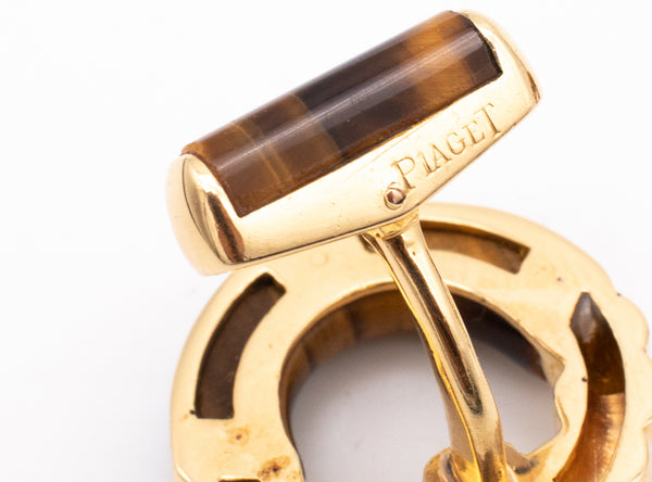 PIAGET PARIS 18 KT YELLOW GOLD CUFFLINKS WITH CARVED TIGER EYE