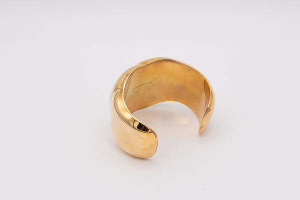 TIFFANY & CO. 1990 BY ELSA PERETTI ABSTRACT CUFF BRACELET IN 18 KT GOLD VERMEIL