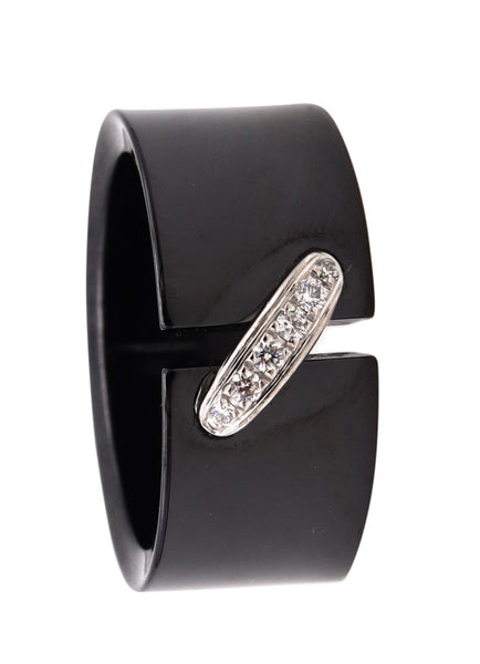 *Chaumet Paris ceramic liens ring in 18 kt white gold with VS diamonds