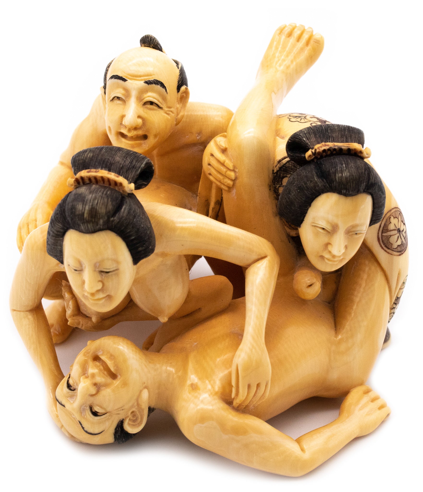 JAPAN 1900'S PERIOD OKIMONO EROTIC SHUNGA POLYCHROMATE SCULPTURE