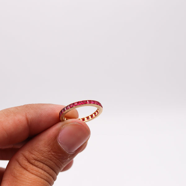 -Eternity Ring Band In 18Kt Yellow Gold With 1.80 Ctw In Red Rubies