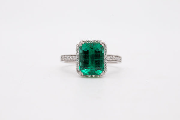 (S)Gia Certified 3.19 Cts Natural Green Emerald Ring In Platinum With VS Diamonds