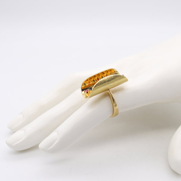 Scandinavian 1970 Op-Art Sculptural Ring In 18Kt Gold With Sapphires And Rubies