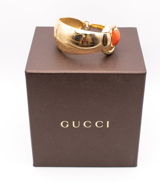 GUCCI ITALY HORSE BIT 18 KT YELLOW GOLD FLORA BRACELET WITH DEEP CORAL