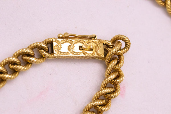 CHAUMET PARIS 18 KT GOLD TEXTURED LONG CHAIN