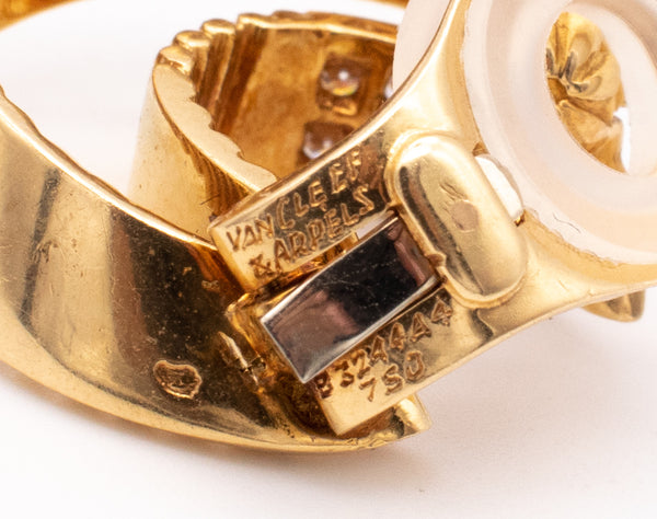 *Van Cleef & Arpels 1960 Paris double Hoop clips-earring in 18 kt yellow gold 1.20 Ctw in VS diamonds