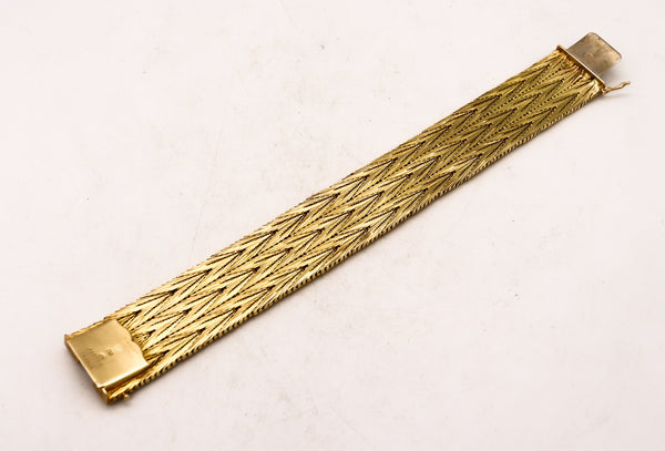 *Cartier 1960 Paris very rare 18 kt yellow gold mesh flexible bracelet-bangle