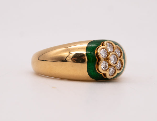 *Mellerio Dits Meller Paris Cocktail ring in 18 kt yellow gold with enamel and VS Diamonds