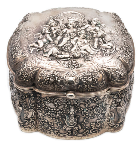 German Imperial 1890 Victorian Art Nouveau Repousse Box In Solid Sterling Silver