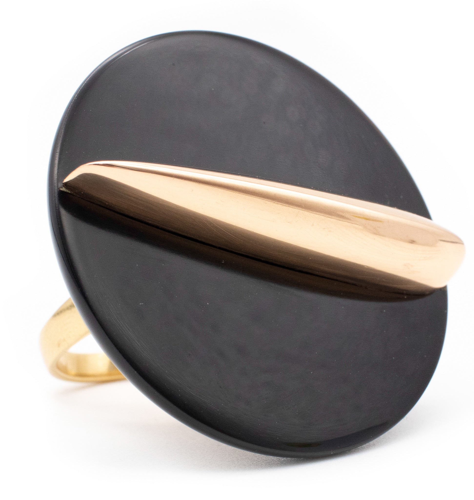 Giorgio Facchini 2012 Italy Sculptural Ring In 18Kt Yellow Gold With Onyx