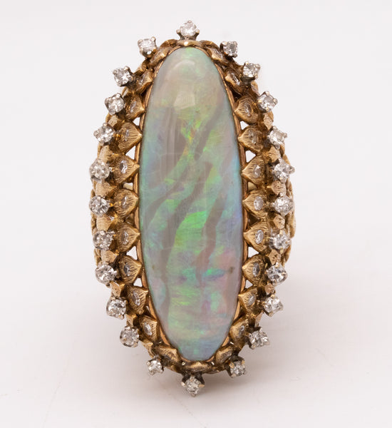 *Mid Century 1960 cocktail ring in textured 18 kt gold with 15.89 Ctw in diamonds & opal