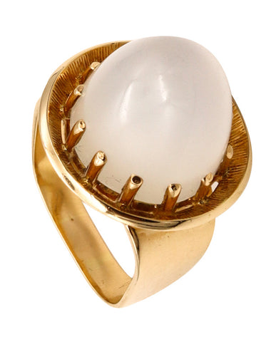 *Gubelin 1960 Zurich 18 kt geometric ring with 23.34 cts Cat's eye Moonstone