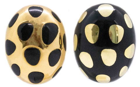 Tiffany & Co. 1970’s by Angela Cummings Polka dots earrings in 18 kt yellow gold with black jade