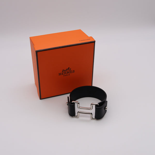 Hermes Paris H Logo Leather Bangle Bracelet in Palladium Plated With Box