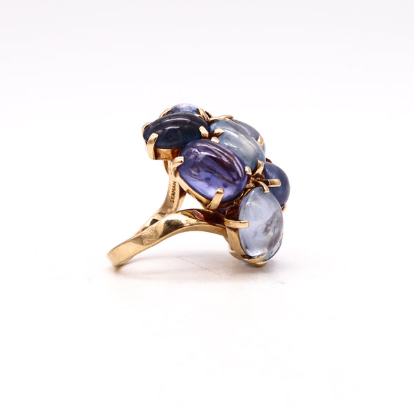 *Seaman Schepps New York cocktail ring in 18 kt gold with 54.30 Cts in Sapphires