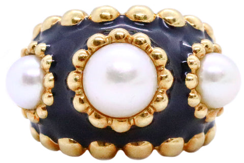 CHANEL FRANCE 18 KT GOLD BLACK ENAMEL RING WITH 3 GENUINE PEARLS