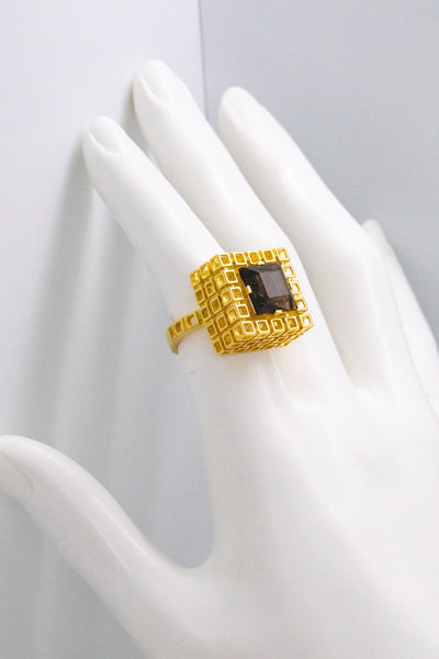 Modernist 1970 Geometric Ring In The Manner Of Andrew Grima In 14Kt Yellow Gold With Topaz