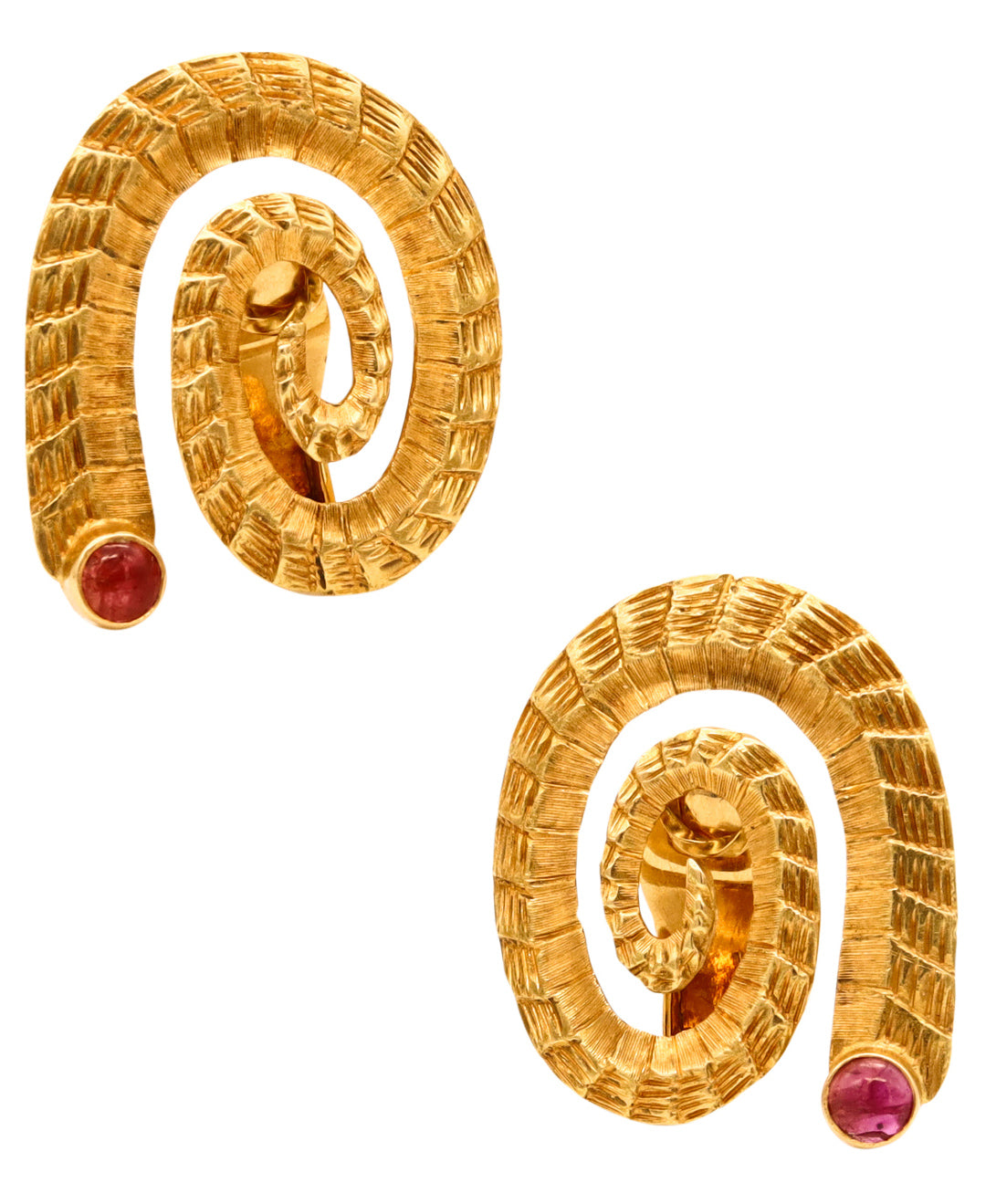 *Lalaounis 1960 classic pair of earrings in 18 kt gold with 1.20 Ctw in rubies