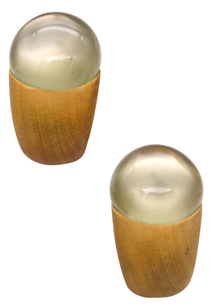 *Hemmerle Munich Rare earrings 18 kt gold with 47.62 Cts In moonstones & olive wood