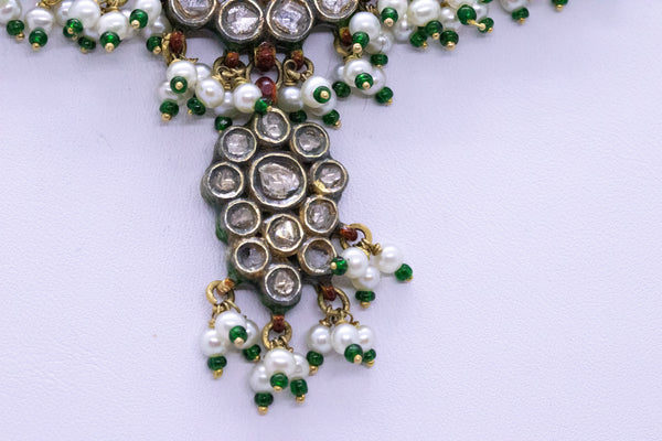 Indian Mughal Court Jeweled Necklace In 21Kt Gold With 32.55 Cts Of Diamonds Emeralds And Pearls