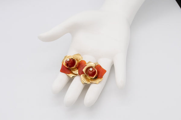 SABBADINI MILANO 18 KT YELLOW GOLD EARRINGS WITH CARVED CARNELIANS & DIAMONDS