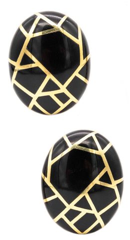 *Angela Cummings 1986 New York studios Geometric earrings in 18 kt yellow gold with black jade